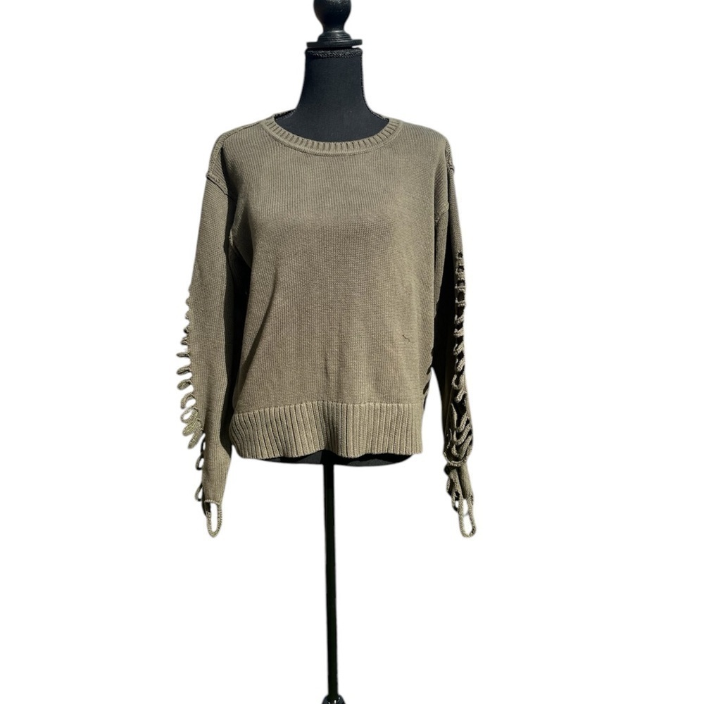 Women’s army green crew neck holes in sleeves design by Vince Camuto size XL